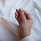 Moments by Pan Jewelry - Giftering i gult gull med fasettkant, 3,5mm thumbnail