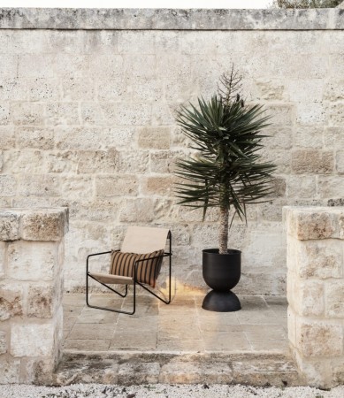 Ferm Living - Hourglass Pot, Medium