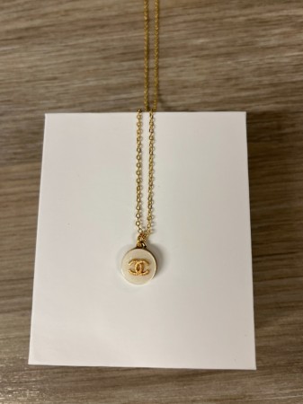 Amundsen Jewellery - Chanel, Hvit og gull