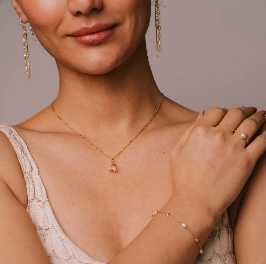 Isle smykke i forgylt sølv med ferskvannsperle