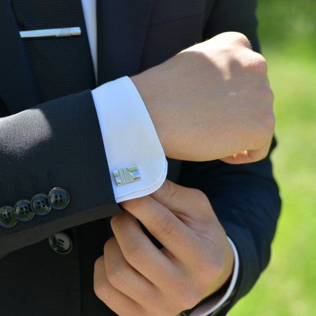 Sett med slipsnål og mansjettknapper, stål