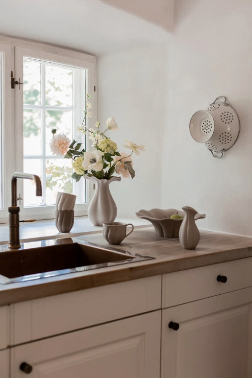 Nellie Vase Large, Sand