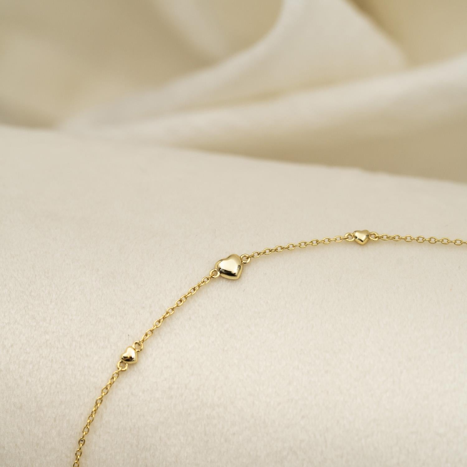 Prins & Prinsesse Armbånd i forgylt sølv med hjerter