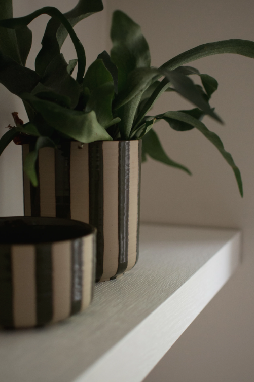 LINE POTTE 14X16 CM, STRIPE GREEN