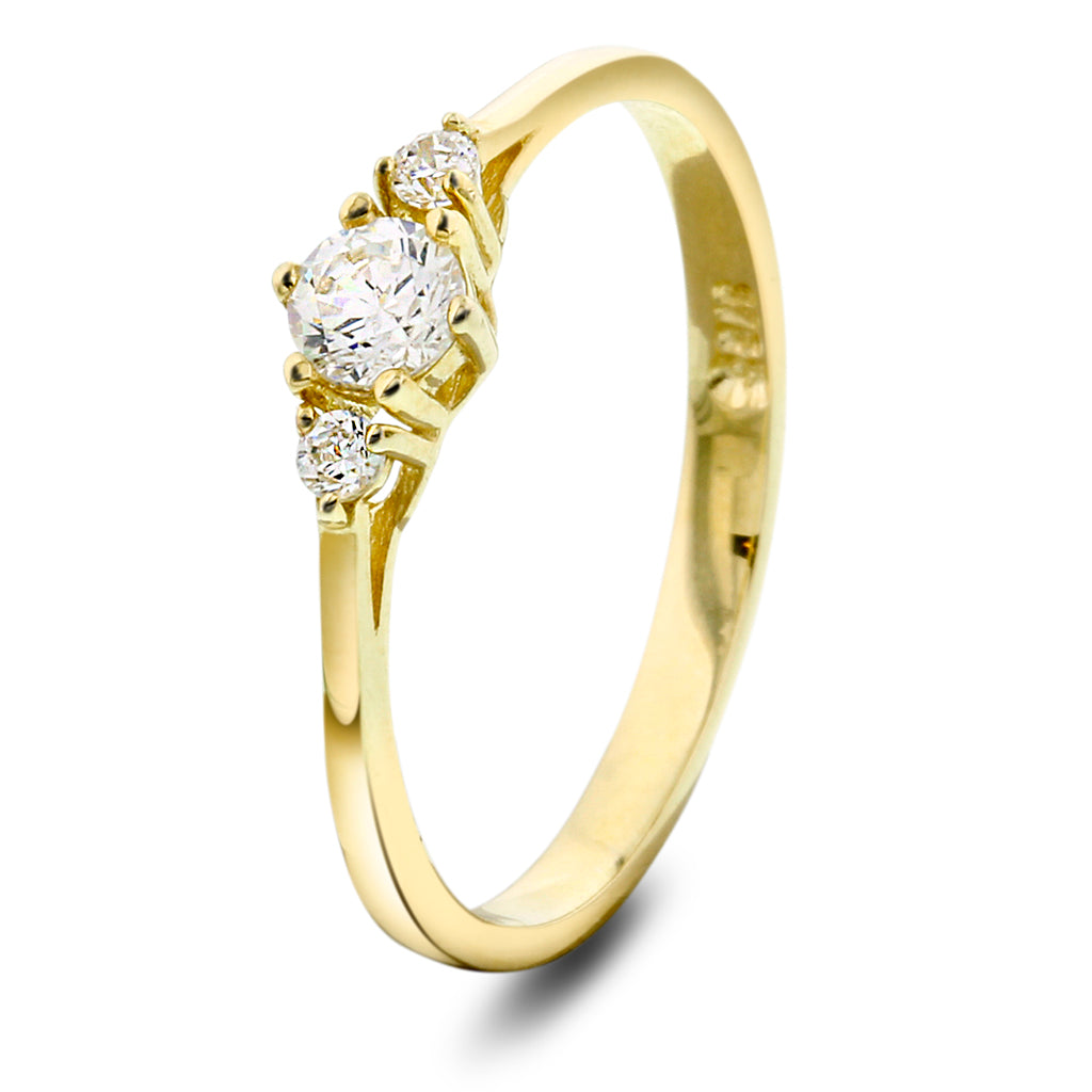 Ring i gull med zirkonia