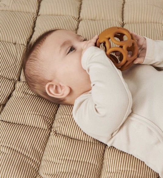 Jasmin Biteball, Tuscany Rose