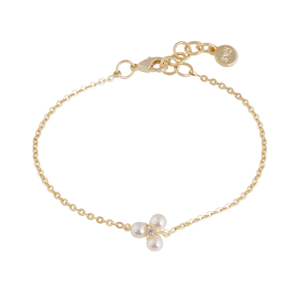 Eira tripple pearl chain armbånd