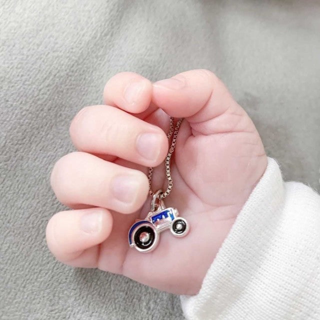 Halskjede i sølv, Blå traktor