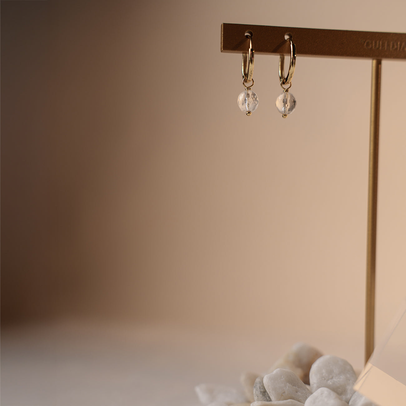 Harmony øreringer sølv med bergkrystall