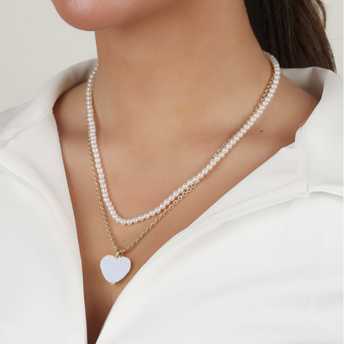 SUGAR HEARTS FORGYLT HALSKJEDE, HVIT