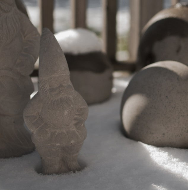 Concrete Santa i betong, Small