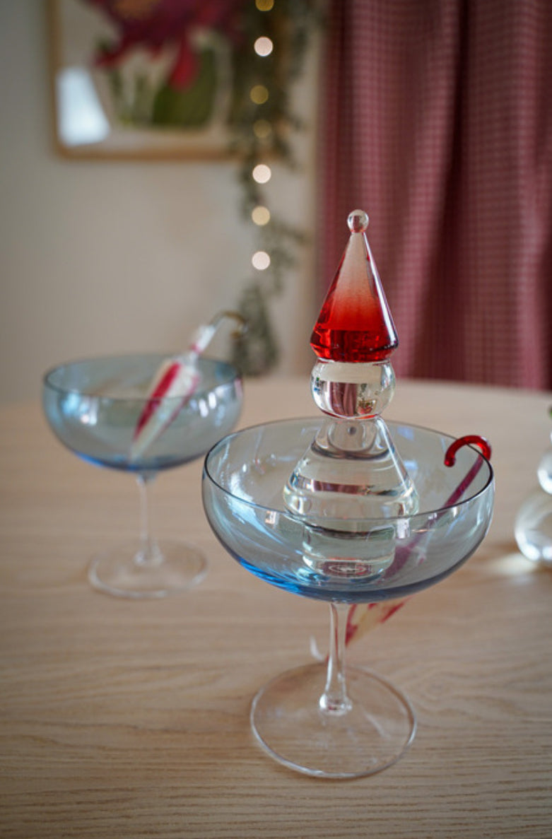 Husnisse med rød lue, 13,6 cm