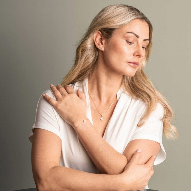 Armbånd i forgylt sølv, Hvit kløver