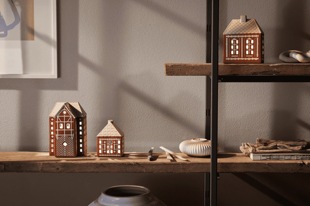 Gingerbread Lyshus, Stor