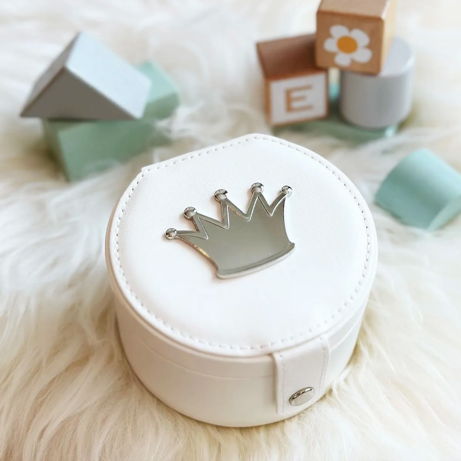 Smykkeskrin i kunstig skinn, hvit