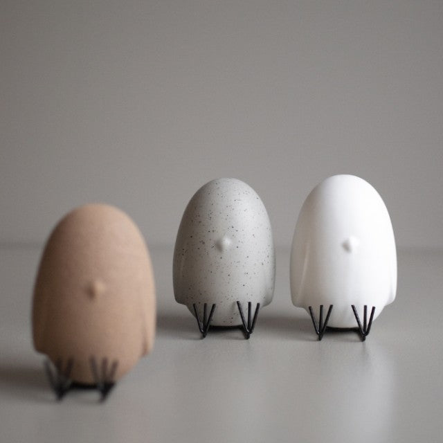 Sit Around, Mole Dot