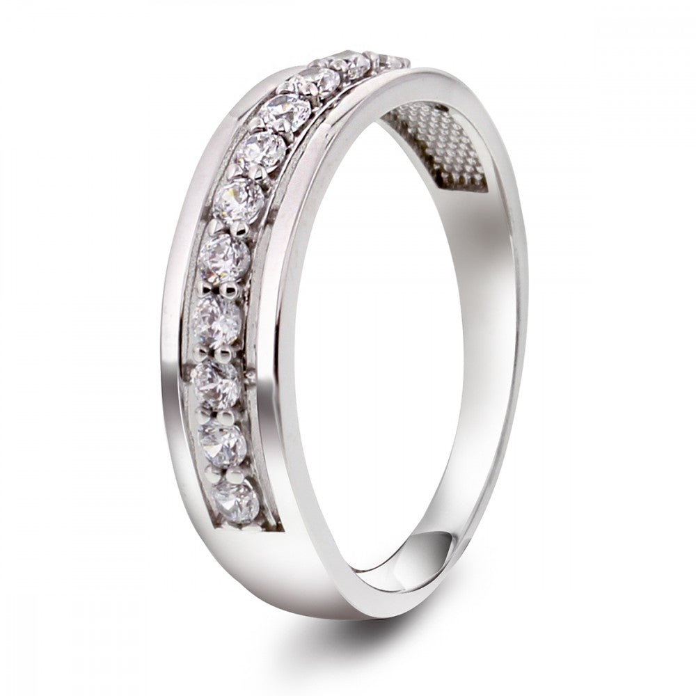 Ring i hvitt gull med zirkonia