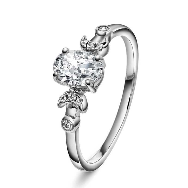 Cora ring i sølv, hvit zirkonia
