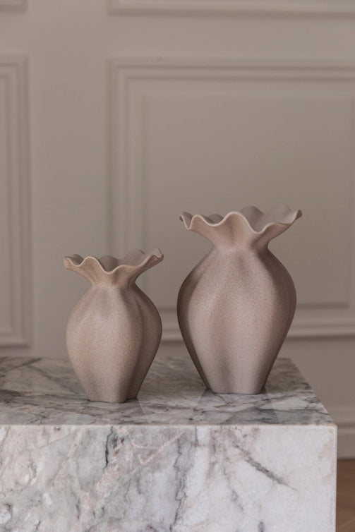 Nellie Vase Small, Brown