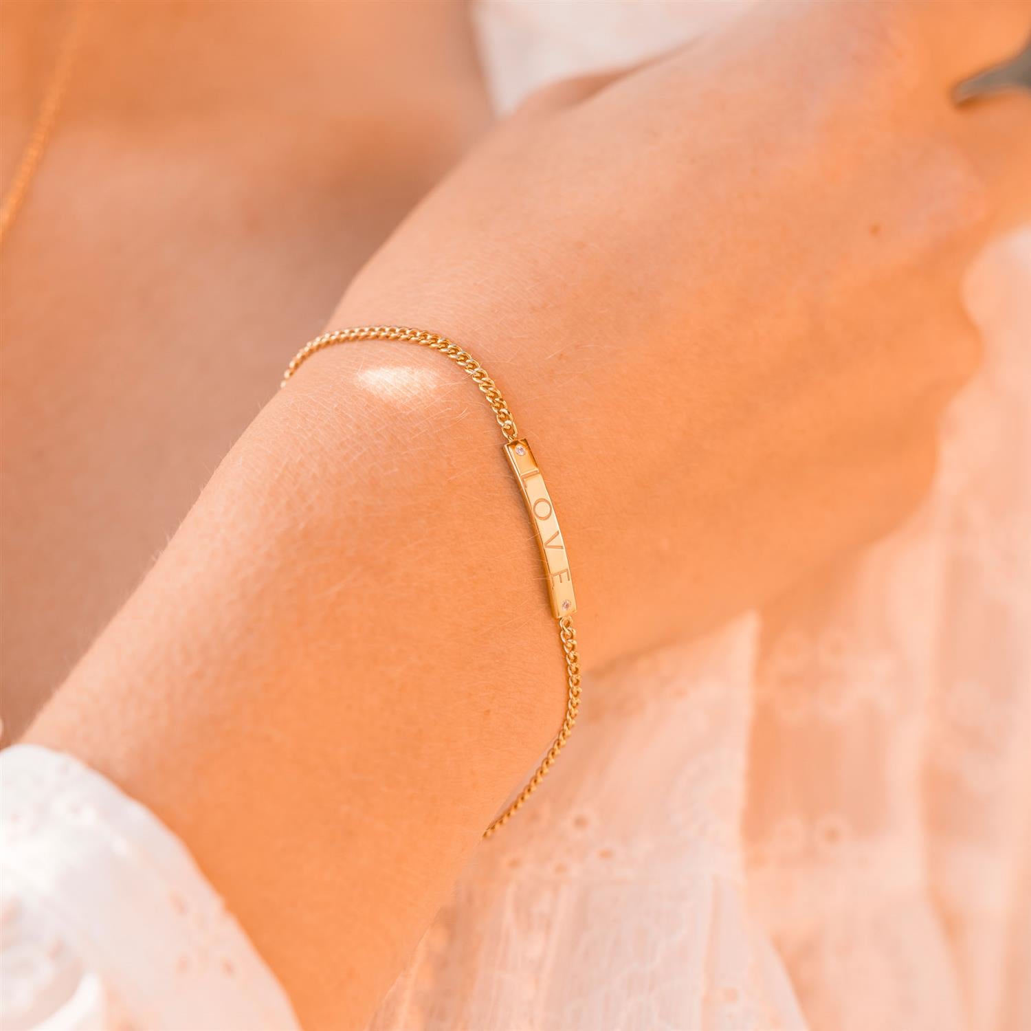 BELIEVE IN LOVE ARMBÅND MED ROSENKVARTS