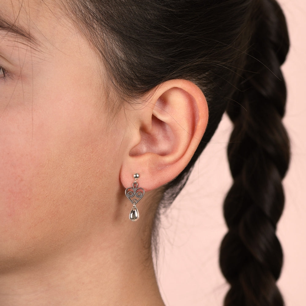 Pia & Per Øreheng, oksidert m/løv