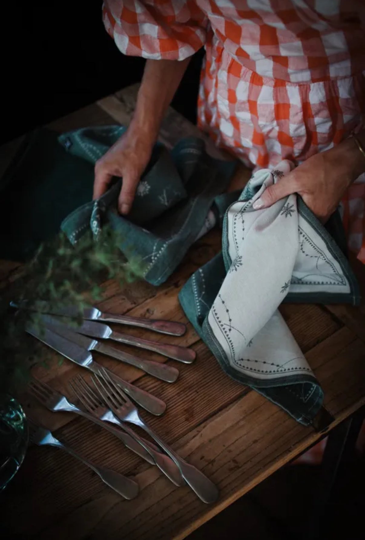 Wik & Walsøe Julemorgen damask kjøkkenhåndkle 50x70cm, hvit/grønn