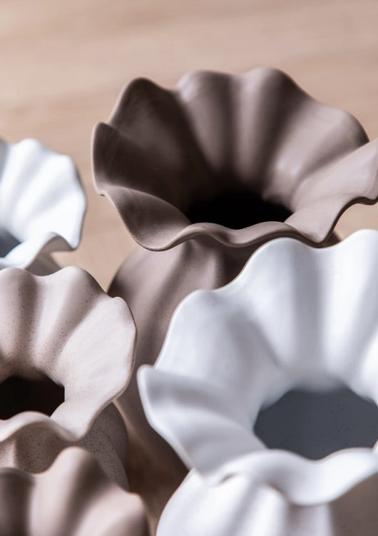 Nellie Vase Medium, Brown