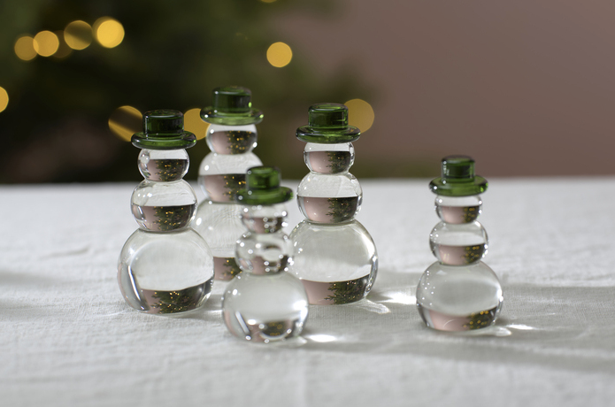 Snømann med grønn hatt, Liten