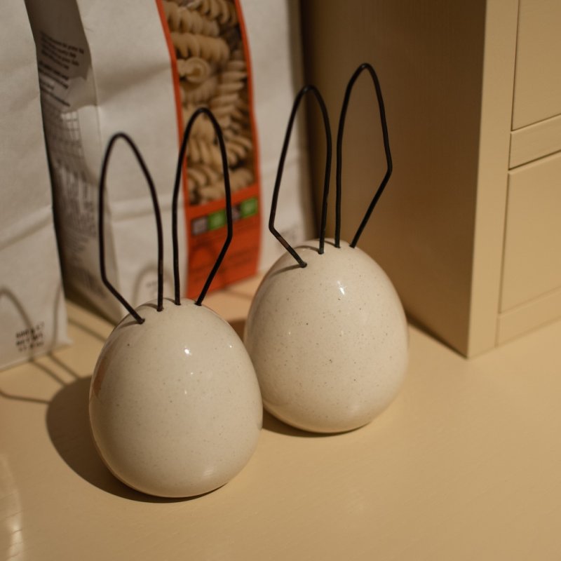 Hare, Vanilla
