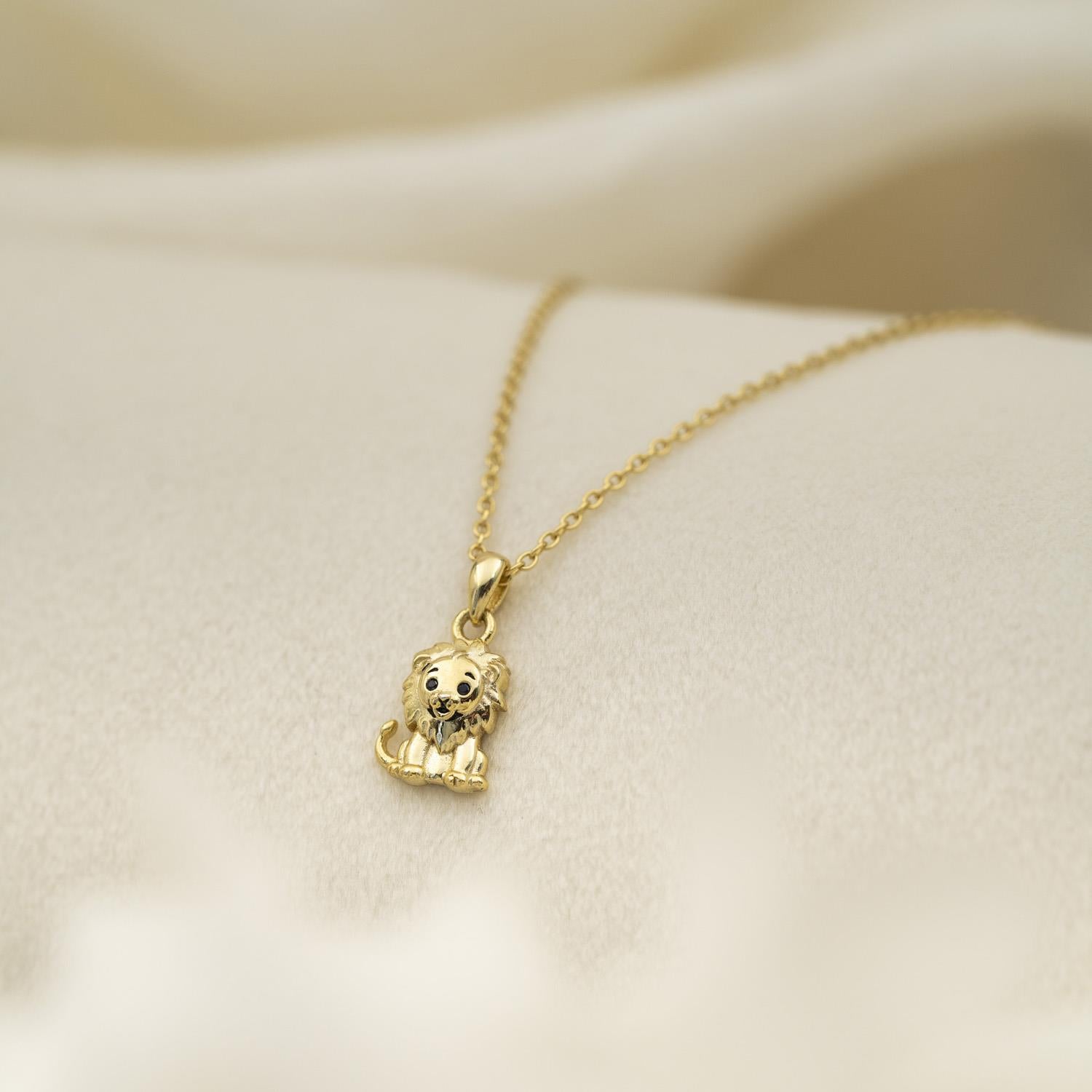 Prins & Prinsesse Smykke i forgylt sølv med løve