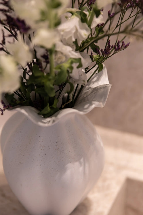 Nellie Vase Medium, Off White