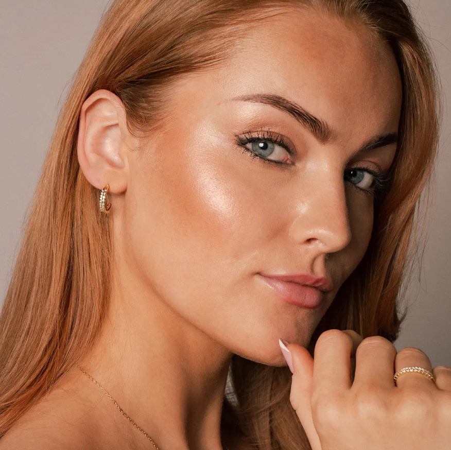 Aura øredobber i sølv med zirkonia