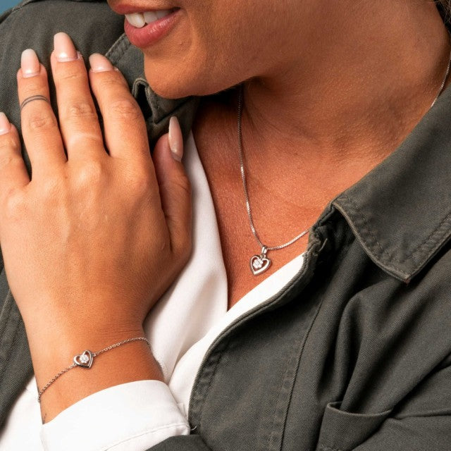 Smykke i sølv med zirkonia, Hjerte