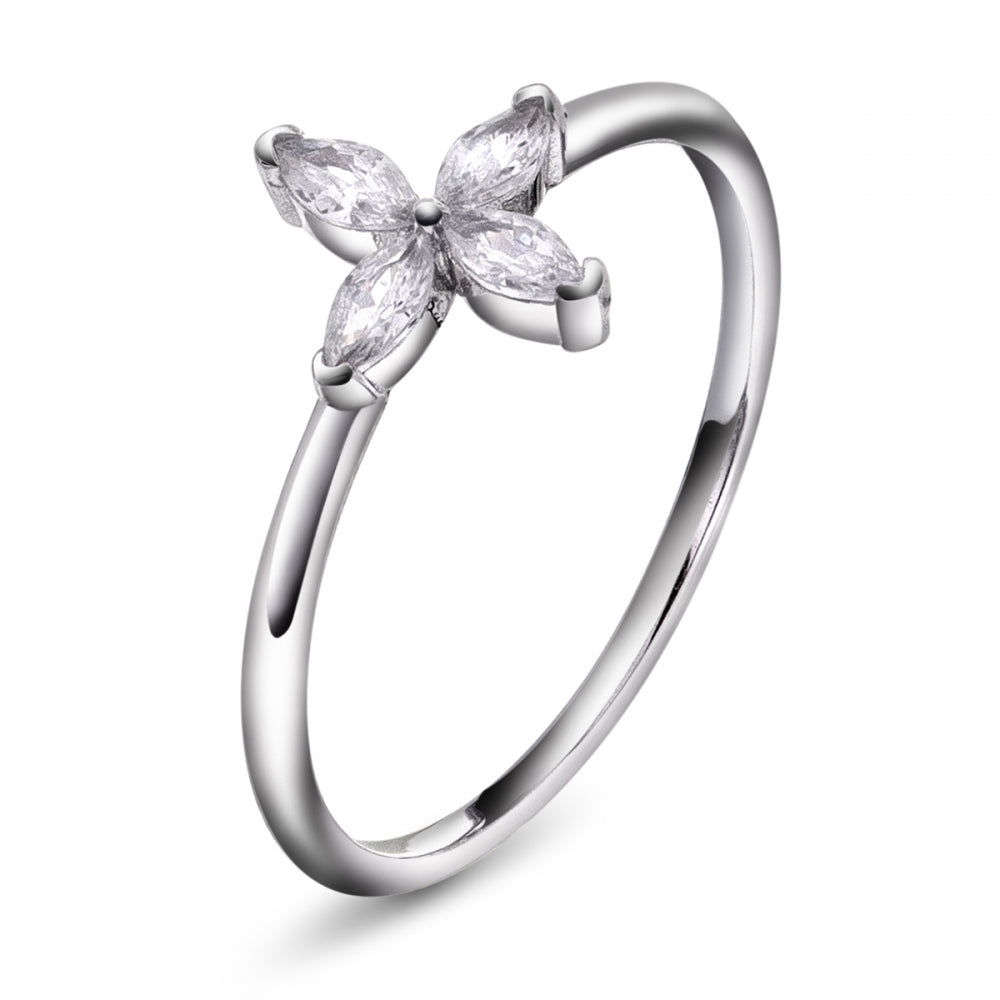 Ring i sølv med zirkonia