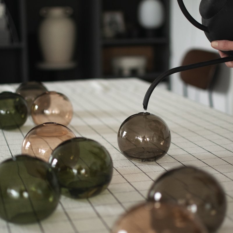 Ball Vase Ø10, Brown