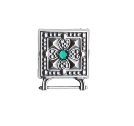 Veskestøl med grønn stein, oksidert