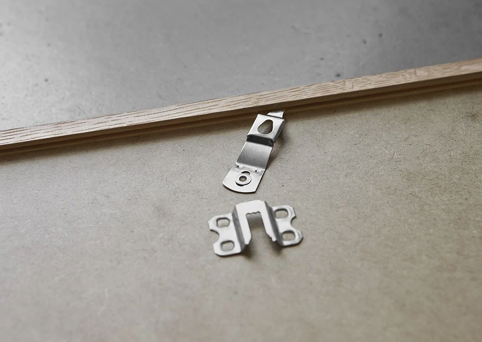 TRERAMME - 40 X 50CM - MØRK EIK - GLASS