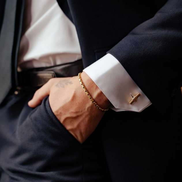 Ur Armbånd i forgylt stål