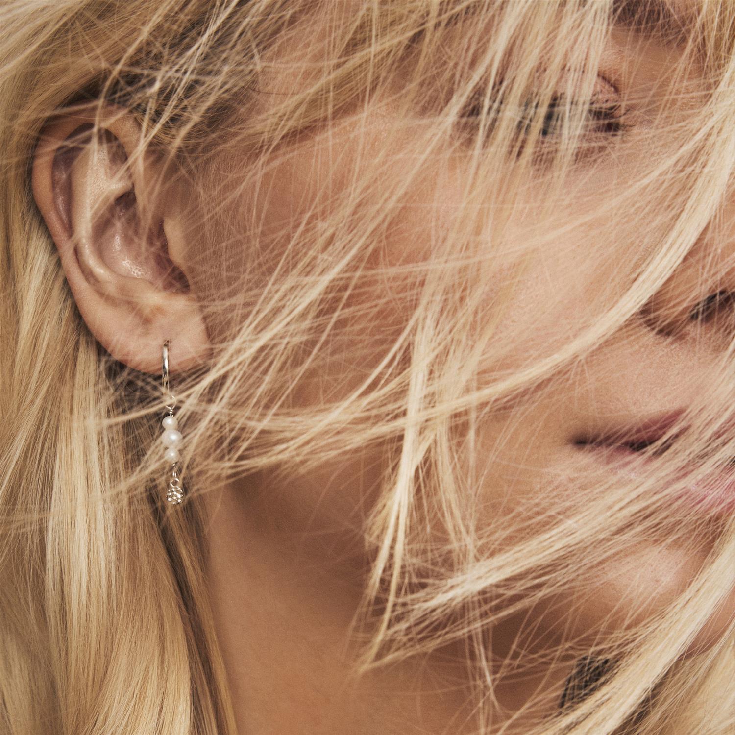 Fairy øreringer i sølv med perler