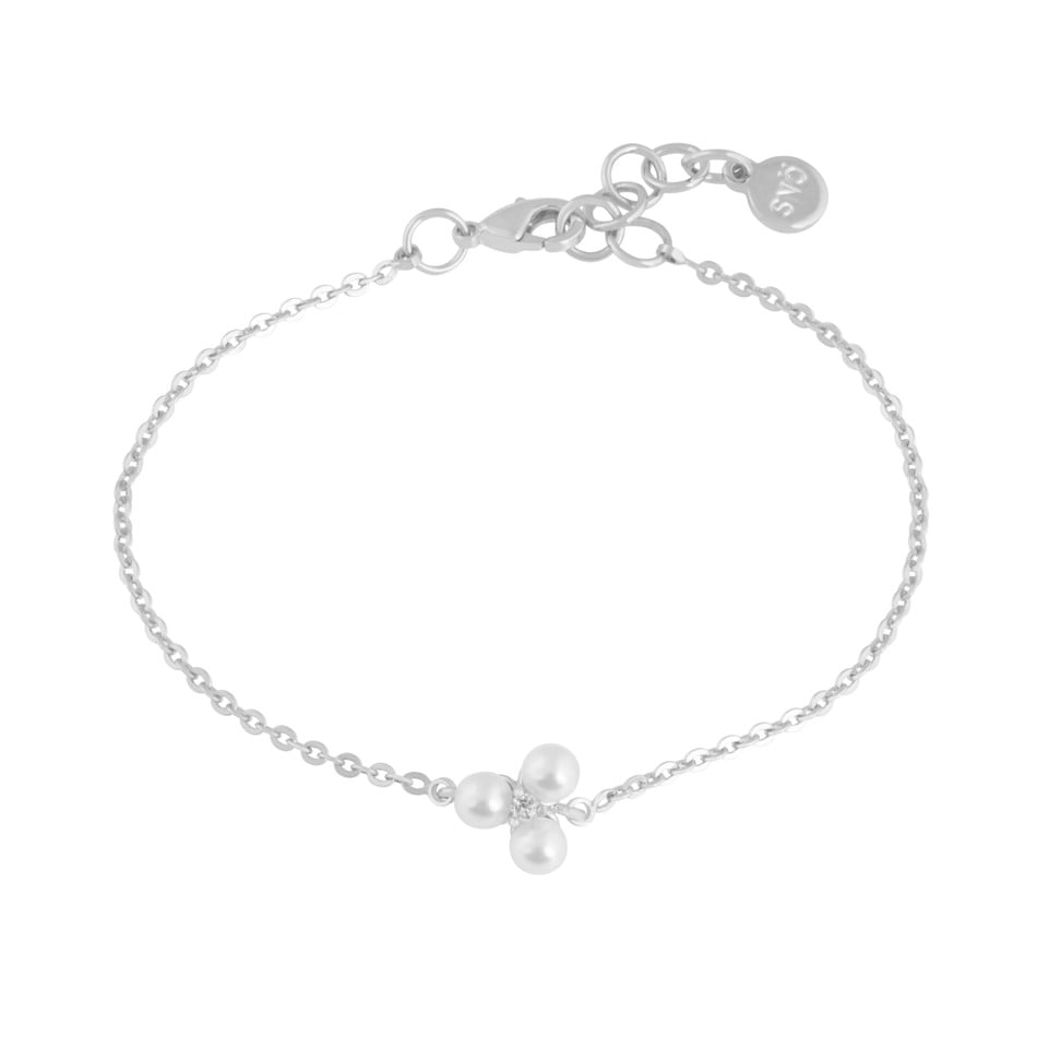 Eira tripple pearl chain armbånd