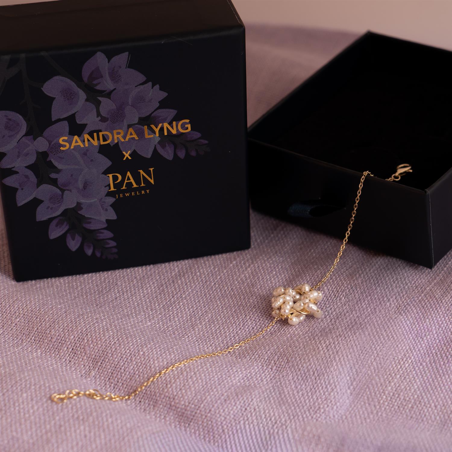 Perledrøm armbånd i sølv