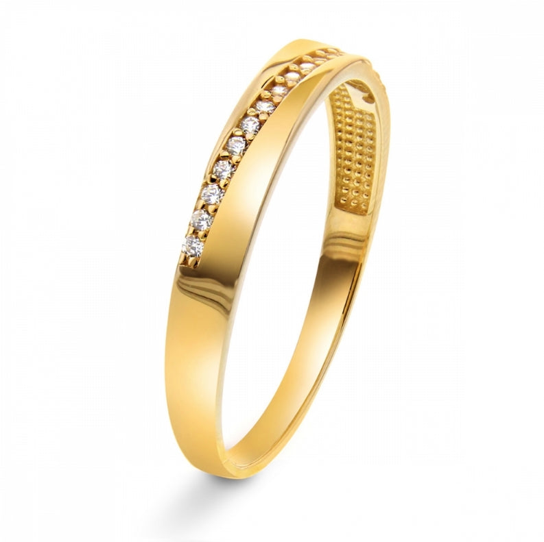 Ring i gull med zirkonia