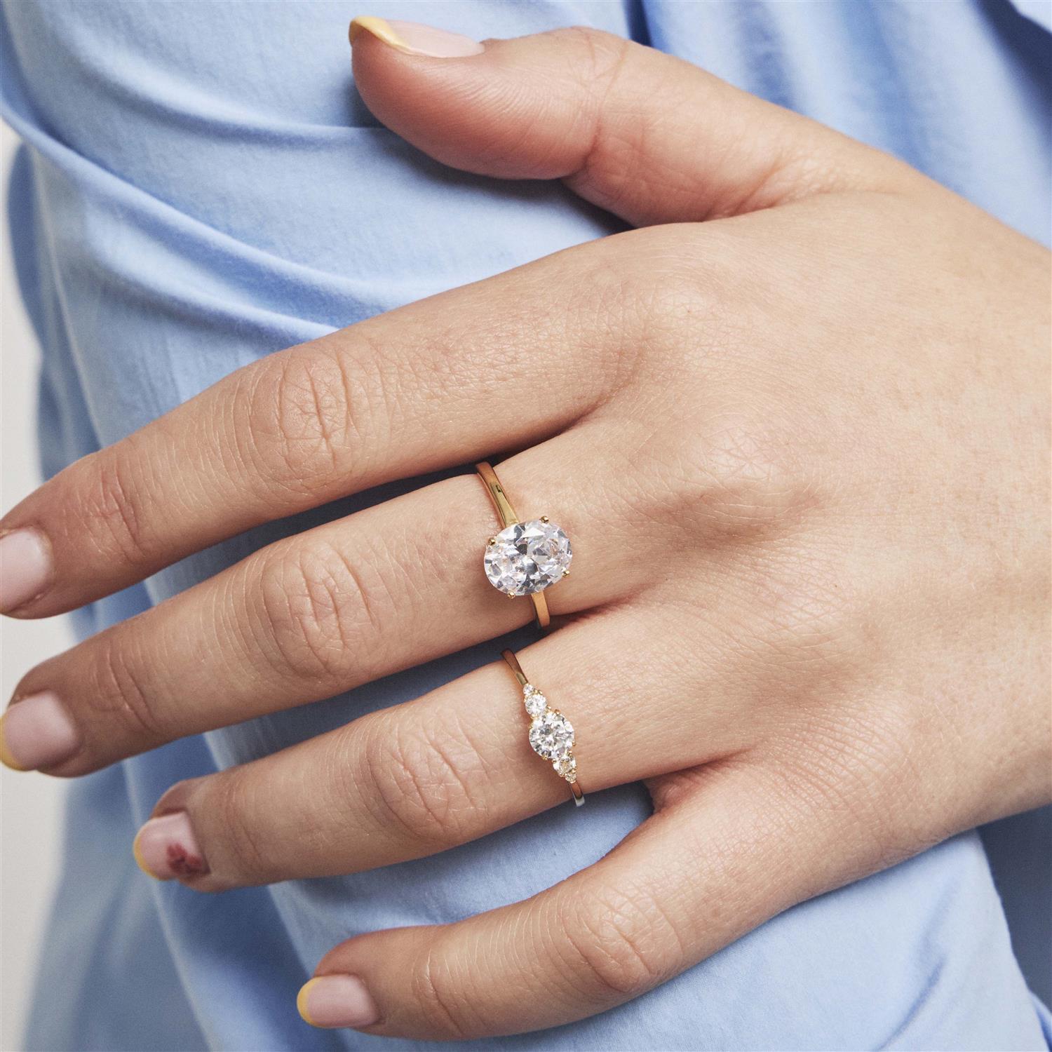 Lyra ring i forgylt sølv med zirkonia