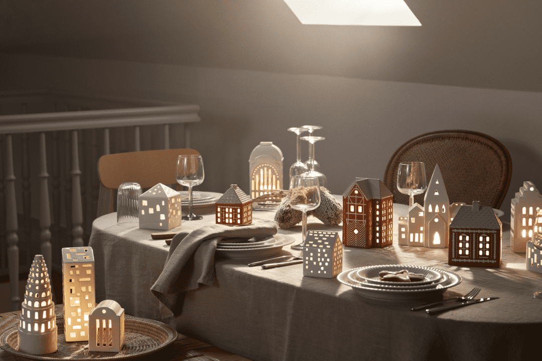 Gingerbread Lyshus, Liten