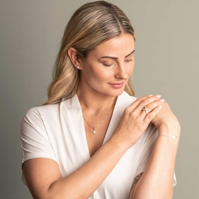 Kløver øredobber i sølv med zirkonia, Hvit