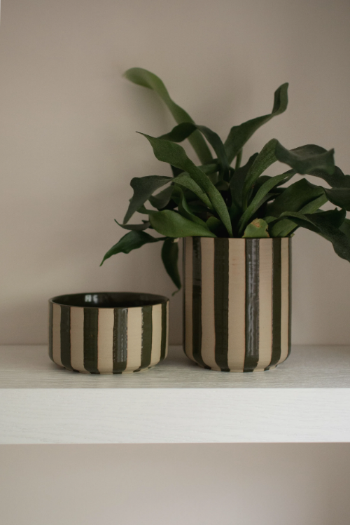 LINE POTTE 14X16 CM, STRIPE GREEN