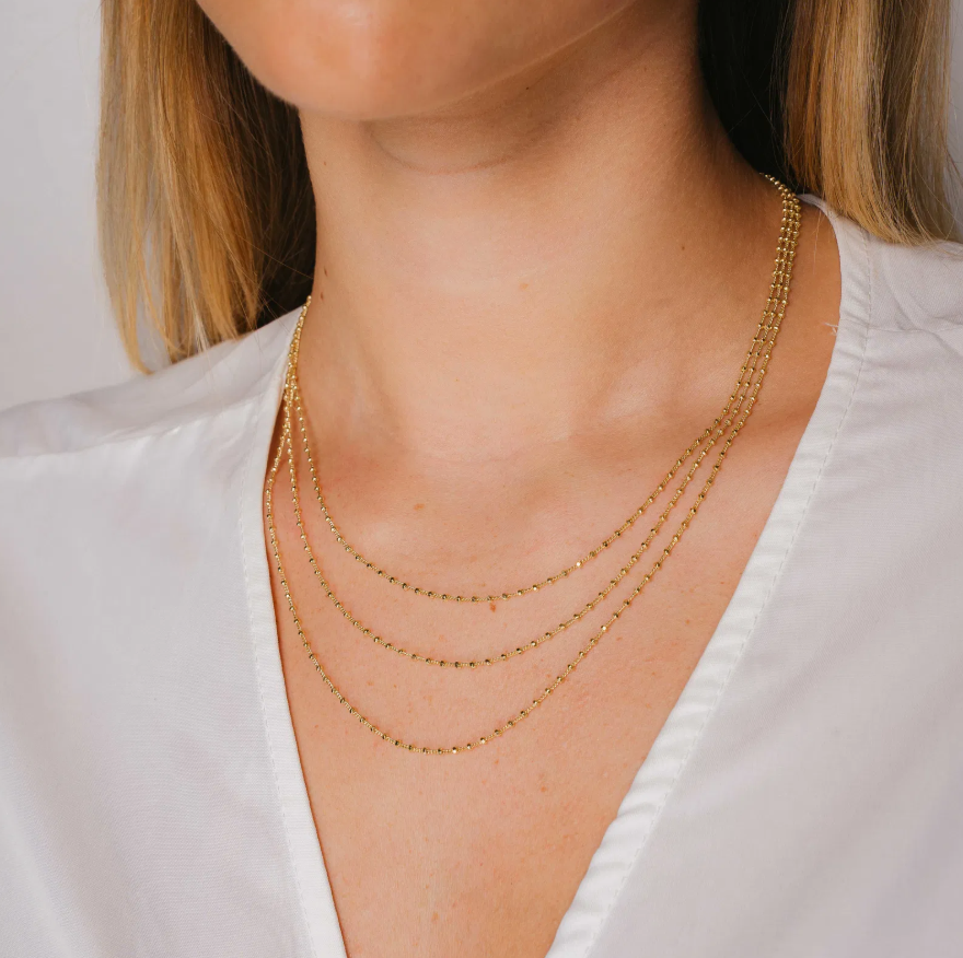 Halskjede i forgylt sølv, 3 rader