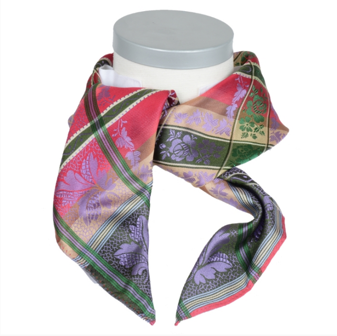 GABRIELLA SILKESKJERF, 70X70CM