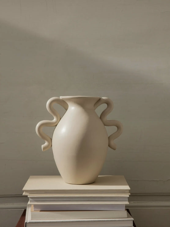 Verso Vase, Sand