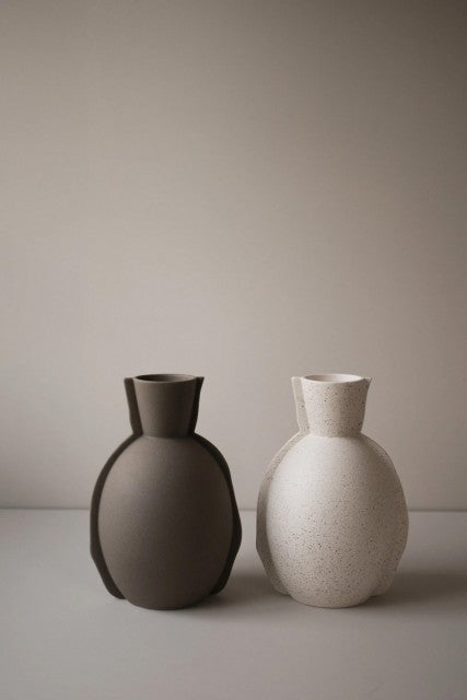 Edge Vase, Taupe
